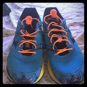 Mizuno running shoes