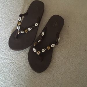 Seashell wedge flip flops