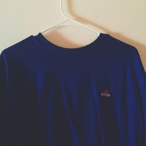 VINTAGE Small Logo Adidas T-Shirt