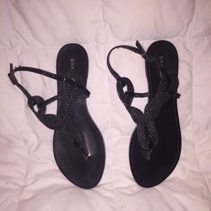 Black bamboo sandals