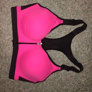 34D Victoria Secret front zip sports bra