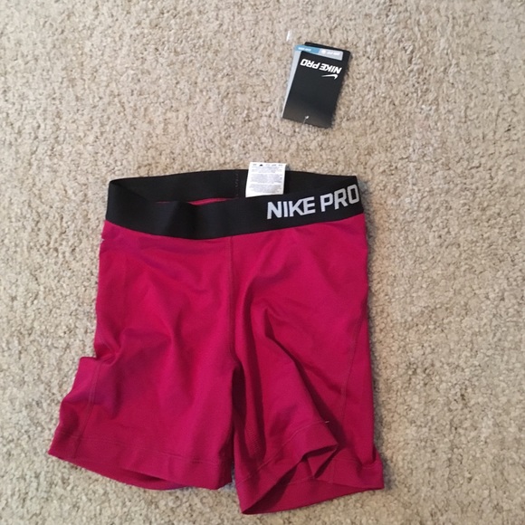 NWT Nike pros