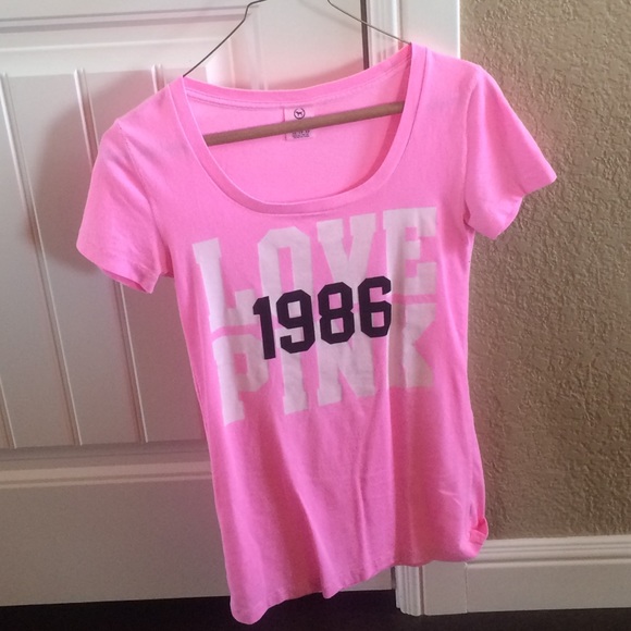 Victoria secret pink shirt