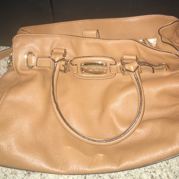 Michael Kors Handbag - Picture 1 of 4