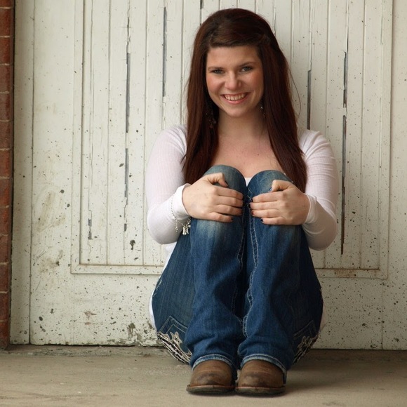 Meet your Posher, Lisa