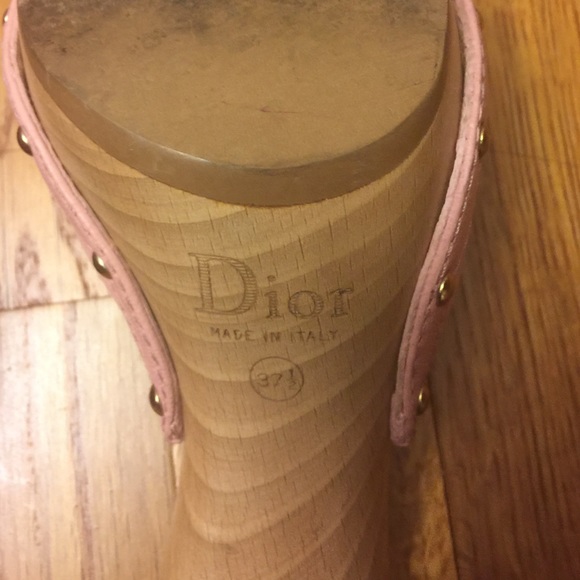 Authentic Dior Lock Heels - Picture 3 of 4