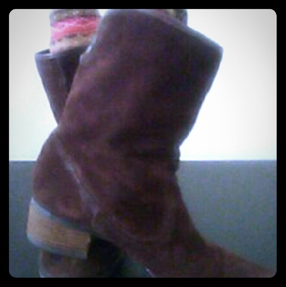 Nine West Brown Suede Boots