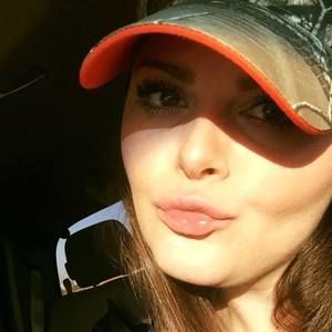 Meet your Posher, Andrea