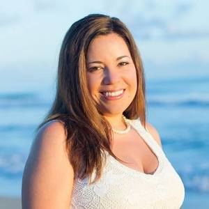 Meet your Posher, Elizabeth