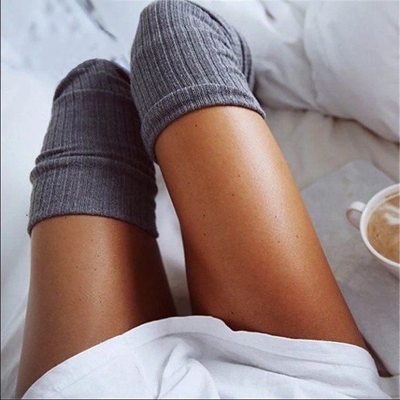 Cable Knit Thigh High Socks