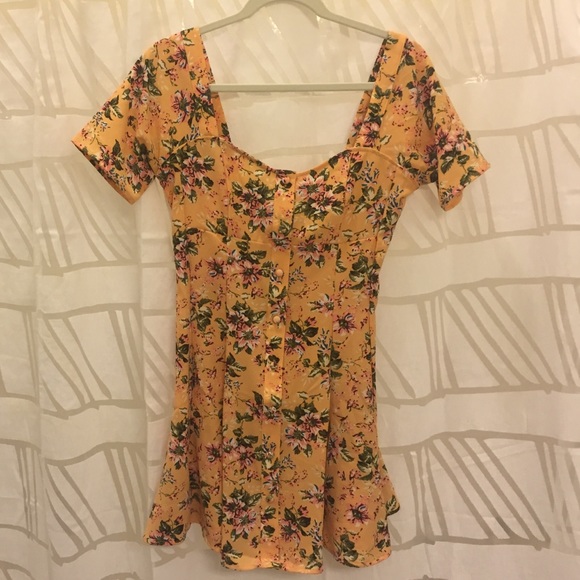 NWT Flynn Skye Nyla Dress - size small