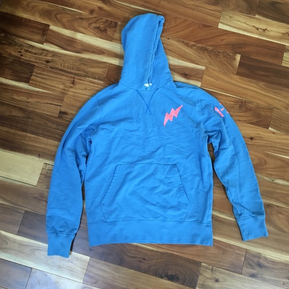Nike sweatshirt