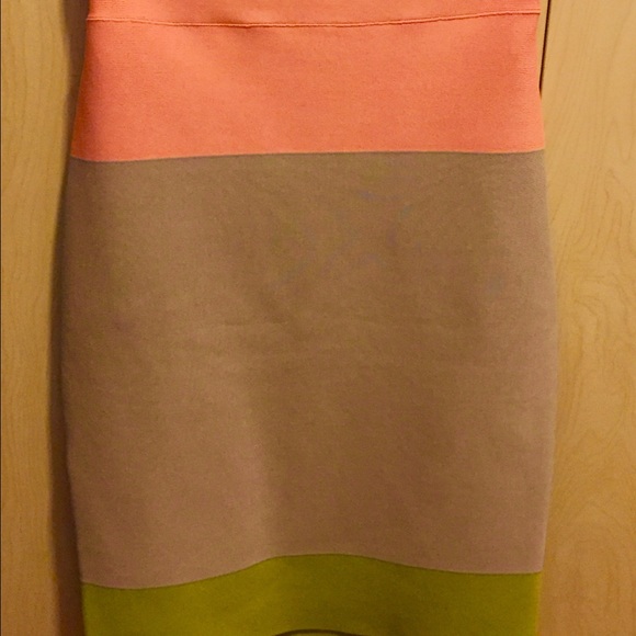 NWT super sexy BCBG stretch skirt