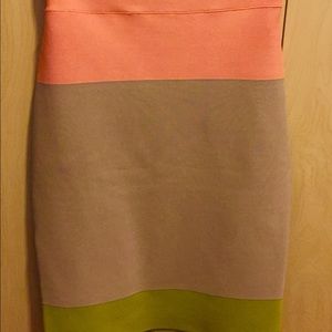 NWT super sexy BCBG stretch skirt