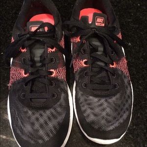 Nike flex fury running shoe