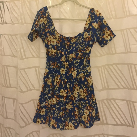 NWT Flynn Skye Nyla Dress in Golden Girls. Size S