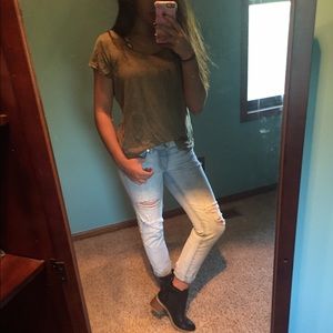 American eagle boyfriend jeans