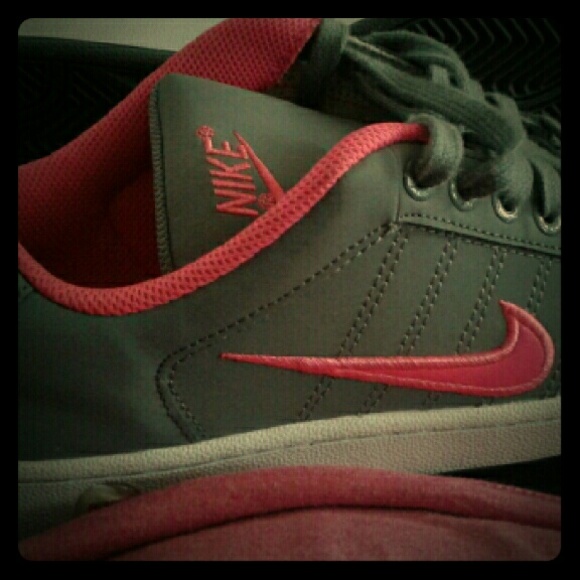 Nike shoes