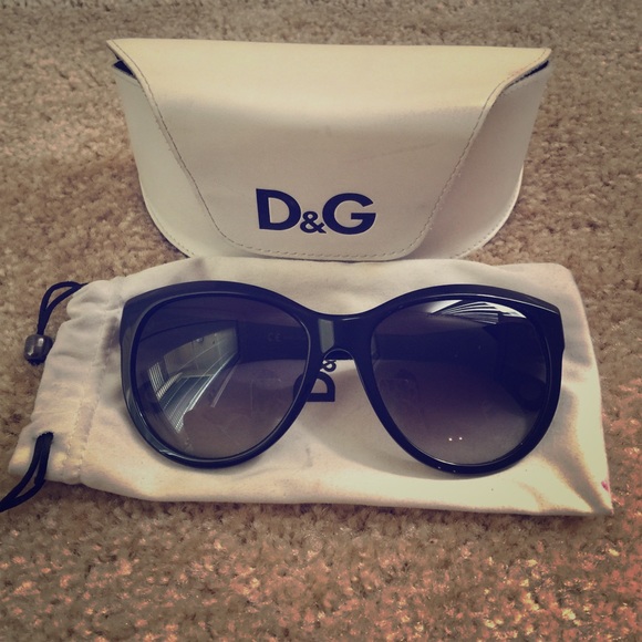 Dolce & Gabbana Accessories - Dolce & Gabbana sunnies