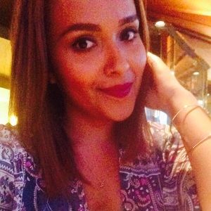 Meet your Posher, Gabriela