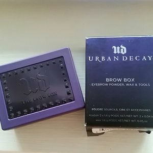BNWT Urban Decay Brow Box