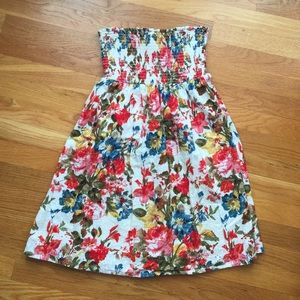 Forever 21 strapless floral summer dress