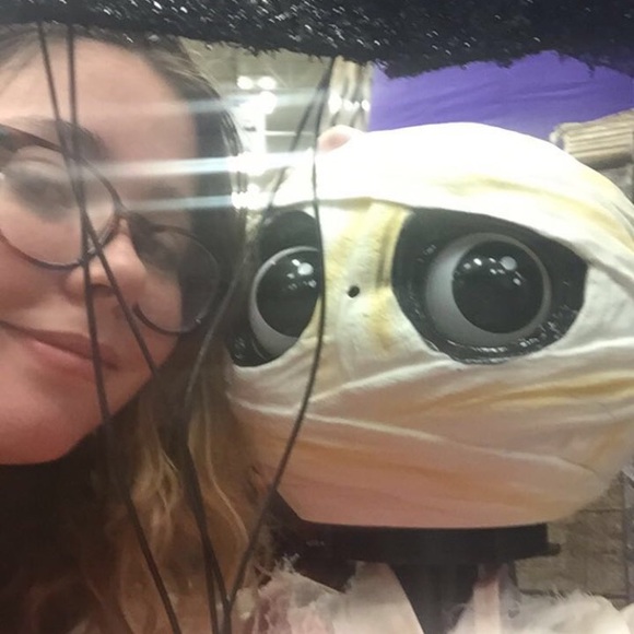 Meet your Posher, Danny - Picture 2 of 2