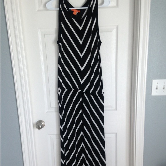 Joe Fresh black and white dress NWOT size small