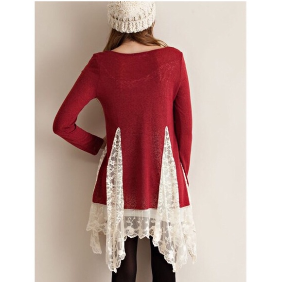 🚫CLEARANCE🚫HP "Fashion Fav"🎉Red Knit/LaceTunic - Picture 2 of 3