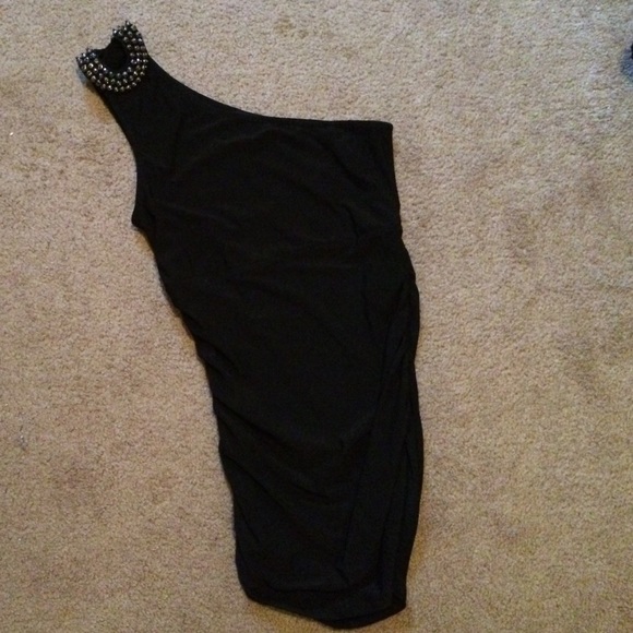 Black one shoulder bodycon dress. - Picture 1 of 2