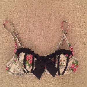 Floral bikini top