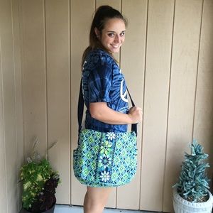 Vera Bradley messenger crossbody - Daisy Daisy