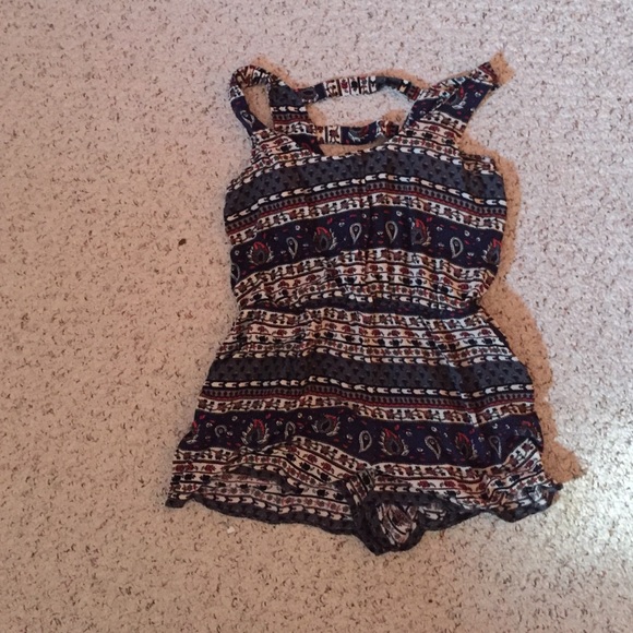 Forever 21 Other - Colored romper