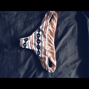 Acacia hookipa bottoms