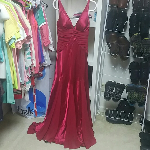Beautiful Formal dress.. Great condition