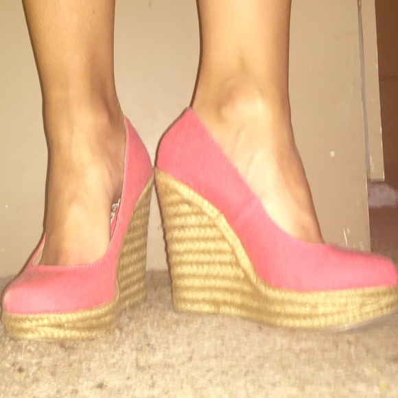 Coral / Linen Wedges - Picture 1 of 4