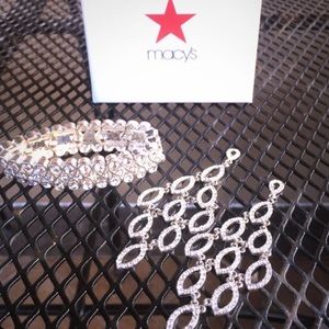 S O L D~Faux Diamond Set!