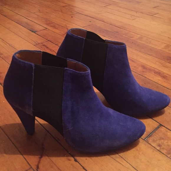 Blue suede Ganni shoes
