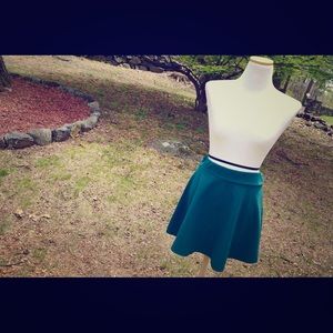 Basic Green Skirt
