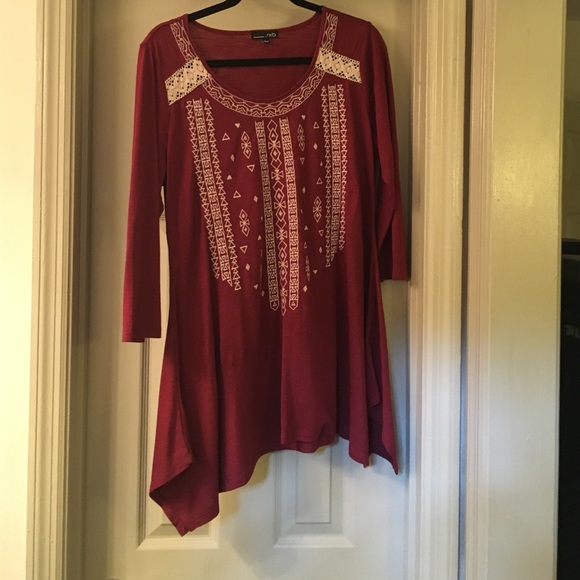 Red Quarter Length Shirt 💥Sale💥