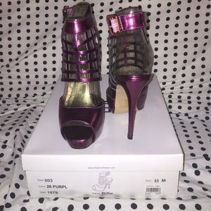 Used Bakers Cage Stiletto Sandal