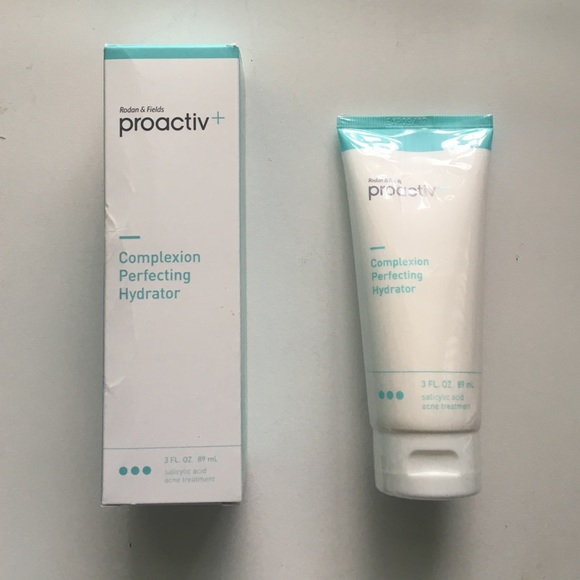 Proactiv Complexion Perfecting Hydrator