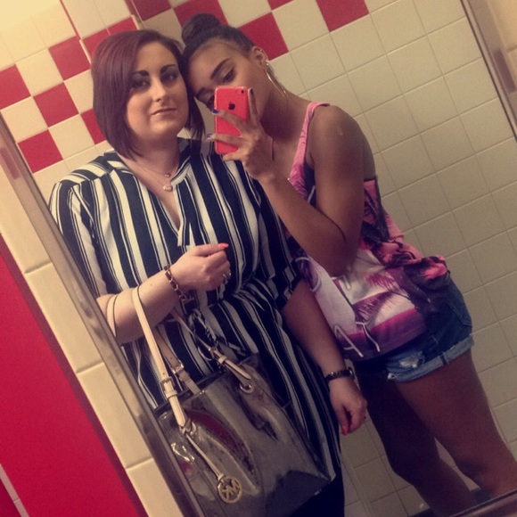 Meet your Posher, Sara