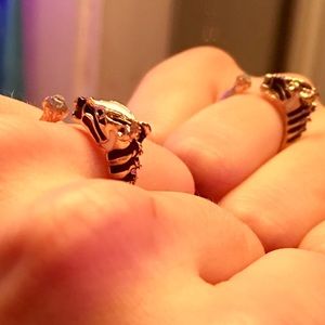 Gold & black zebra fashion ring