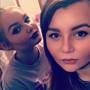 Meet your Posher, Jenna