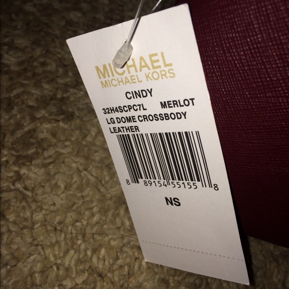 Michael Kors! - Picture 4 of 4