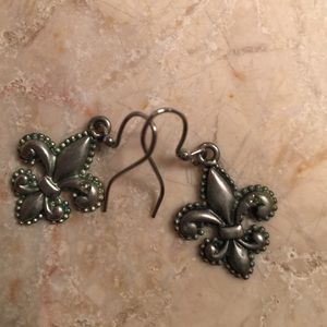 Fleur d' Leis earrings $10