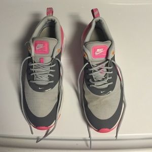 Women Nike Air Max Thea