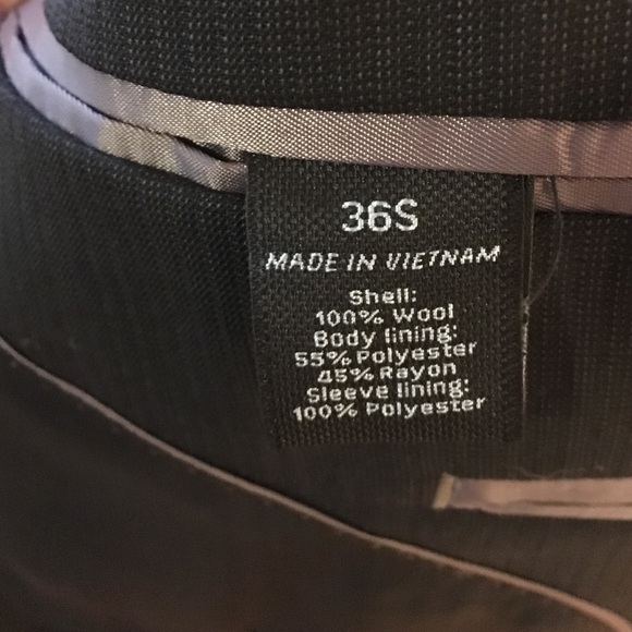 Marc Anthony Suit Jacket- Mint condition! - Picture 4 of 4