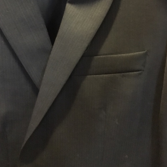 Marc Anthony Suit Jacket- Mint condition! - Picture 2 of 4